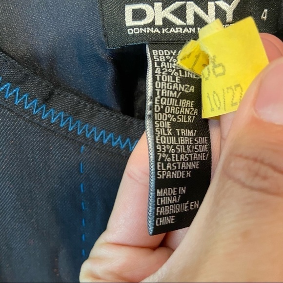 DKNY/Donna Karan Blue 100% Silk Panel Suit Jacket - Picture 3 of 12